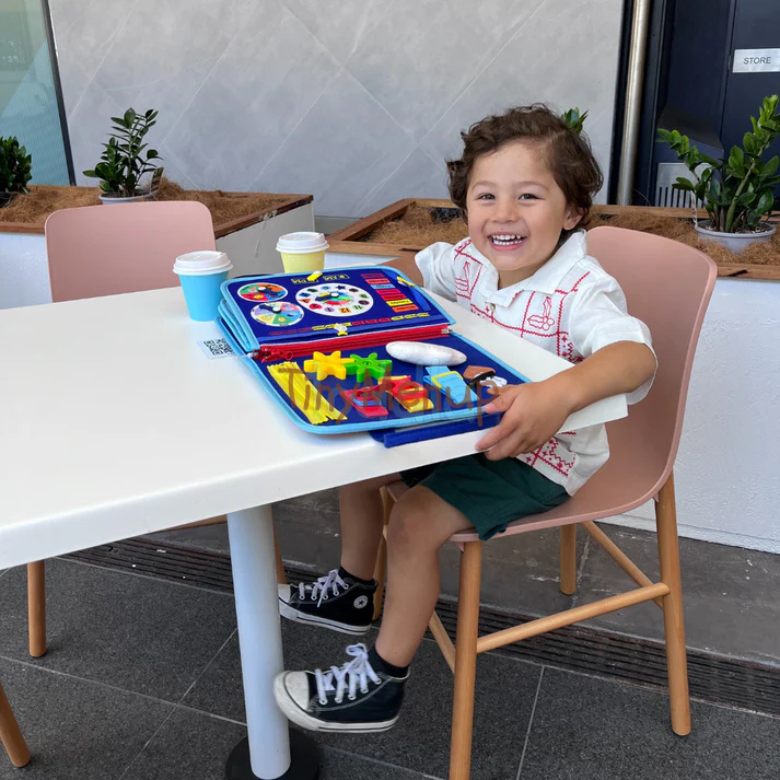 TinyMenUp Busy Board